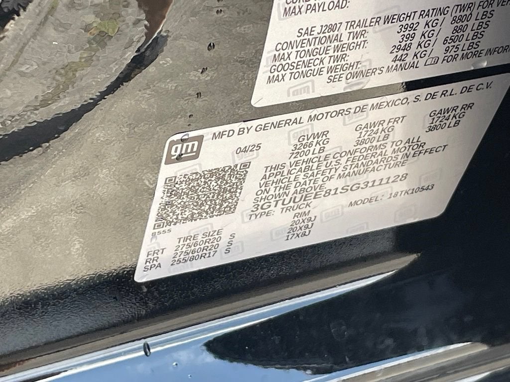 2025 GMC Sierra 1500 AT4