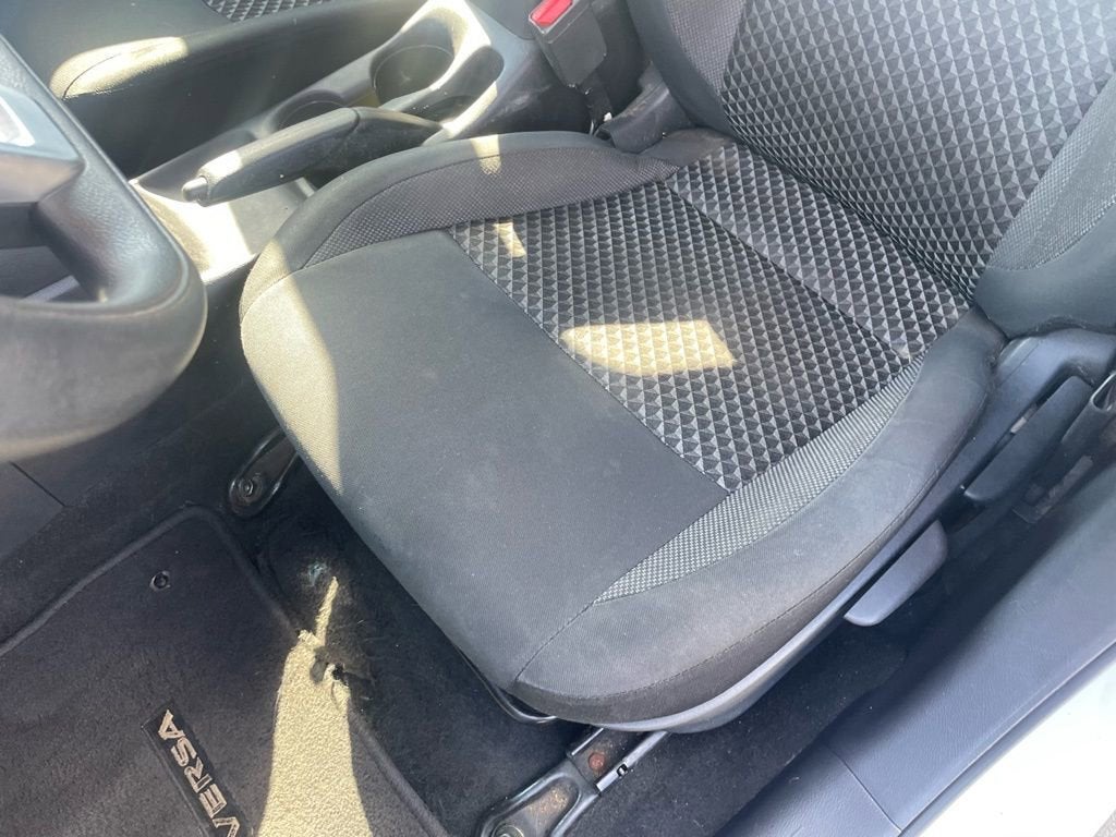 2020 Nissan Versa S