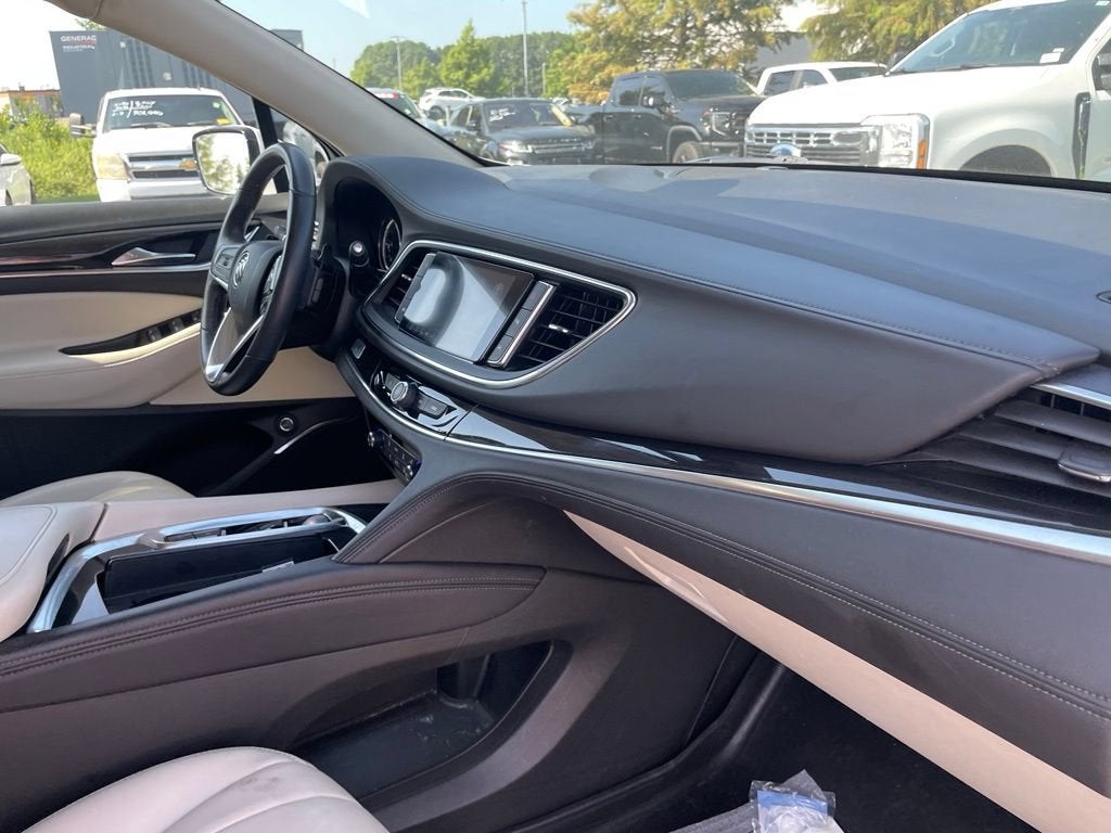 2024 Buick Enclave Essence