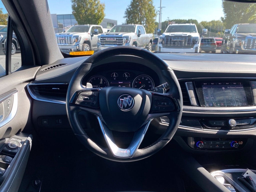 2022 Buick Enclave Essence