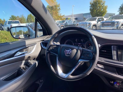 2022 Buick Enclave Essence