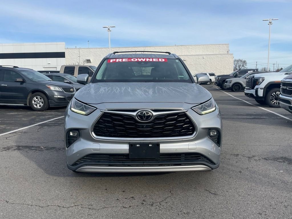 2021 Toyota Highlander Platinum