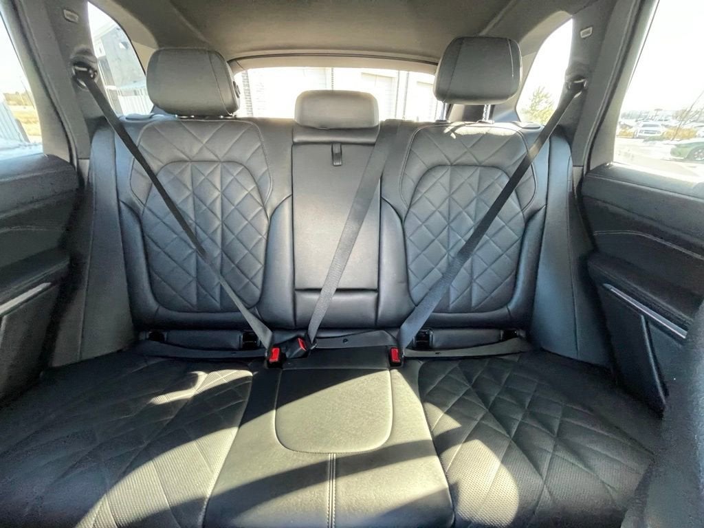 2023 BMW X5 sDrive40i