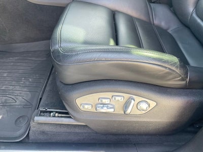 2022 Porsche Macan S