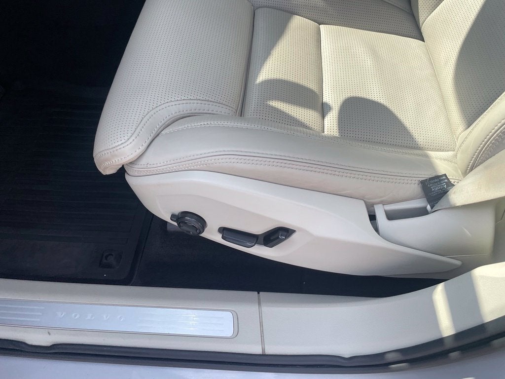 2022 Volvo XC60 Inscription