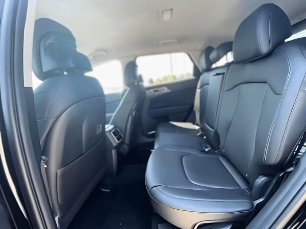 2025 Sportage Interior Space