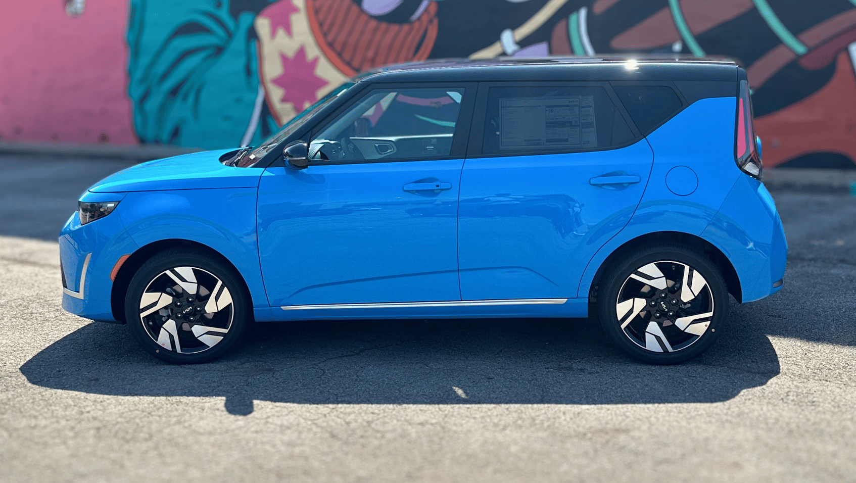 Side View of the 2025 Kia Soul